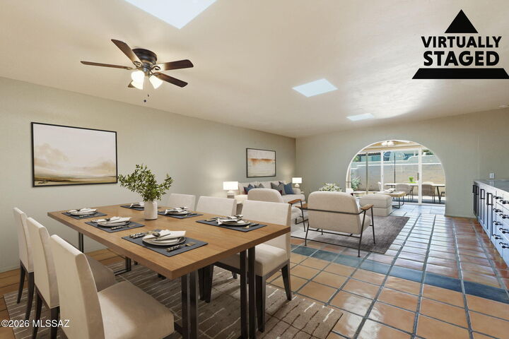 Property Photo:  783 W Placita Nueva  AZ 85614 