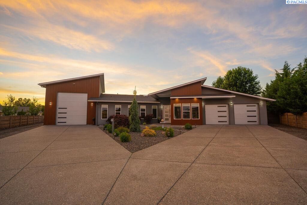 Property Photo: 6509 Pearl Court WA 99301