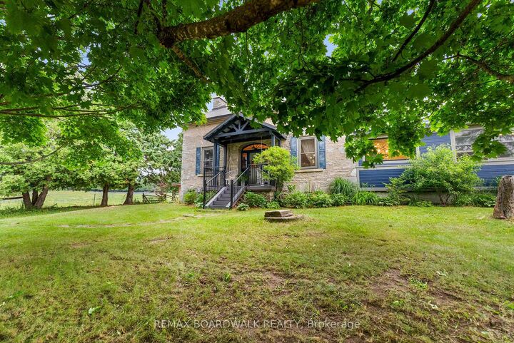 Property Photo: 1415 Sheridan Rapids Road ON K0G 1K0
