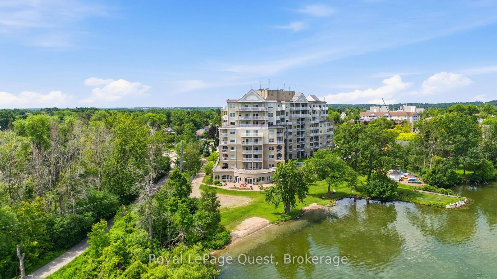 Property Photo:  354 Atherley Road 203  ON L3V 6H6 