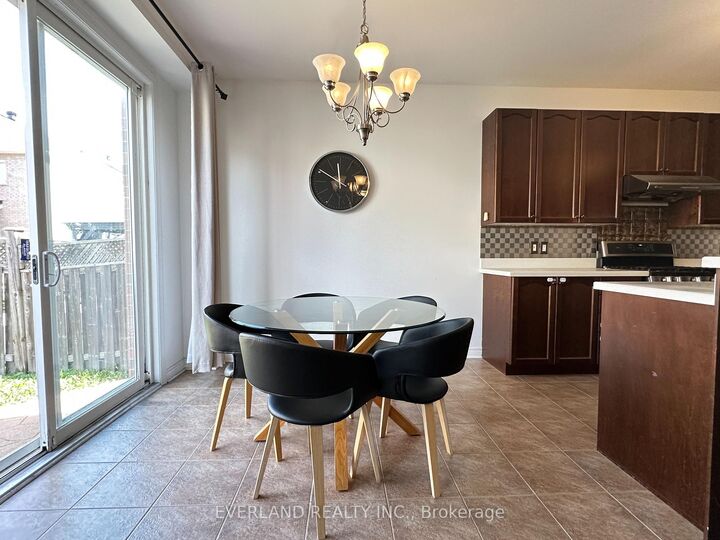 Property Photo: 22 Lundy Drive ON L6B 0G1