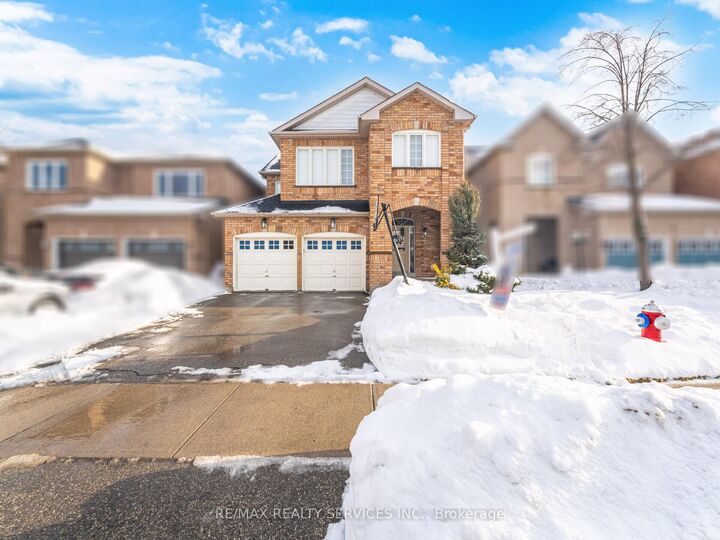 Property Photo: 33 Sewells Lane ON L7A 2Z9