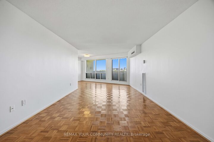 Property Photo: 150 Neptune Drive 801 ON M6A 2Y9