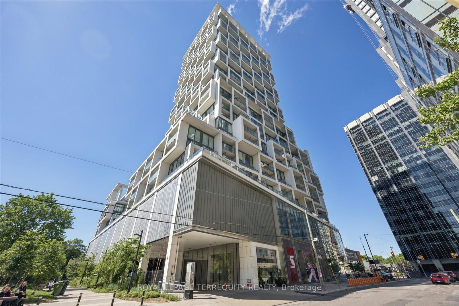 Property Photo: 5 Soudan Avenue 703 ON M4S 0B1