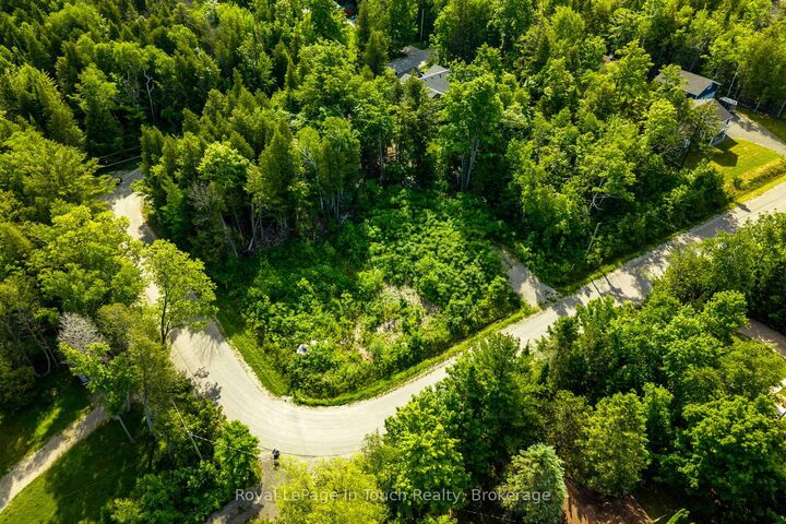 Property Photo:  36 Seguin Crescent  ON L9M 0C9 