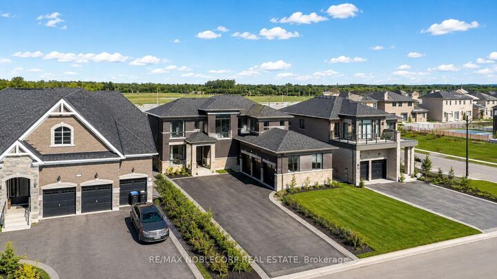 Property Photo: 36 Felhazi Trail ON L3W 0A4