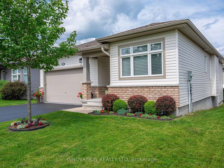 Property Photo:  249 Edey Street  ON K7S 2X8 