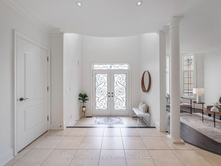 Property Photo: 655 Kozel Court ON L4Z 4E4