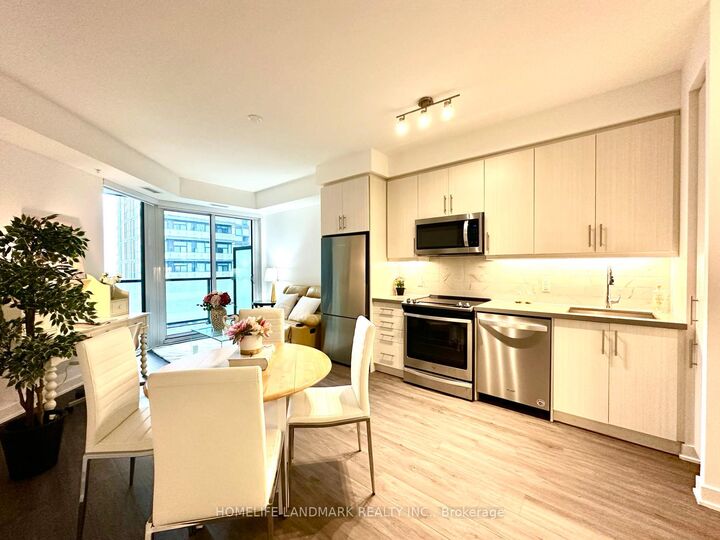 85 Oneida Crescent 813 — photo 1