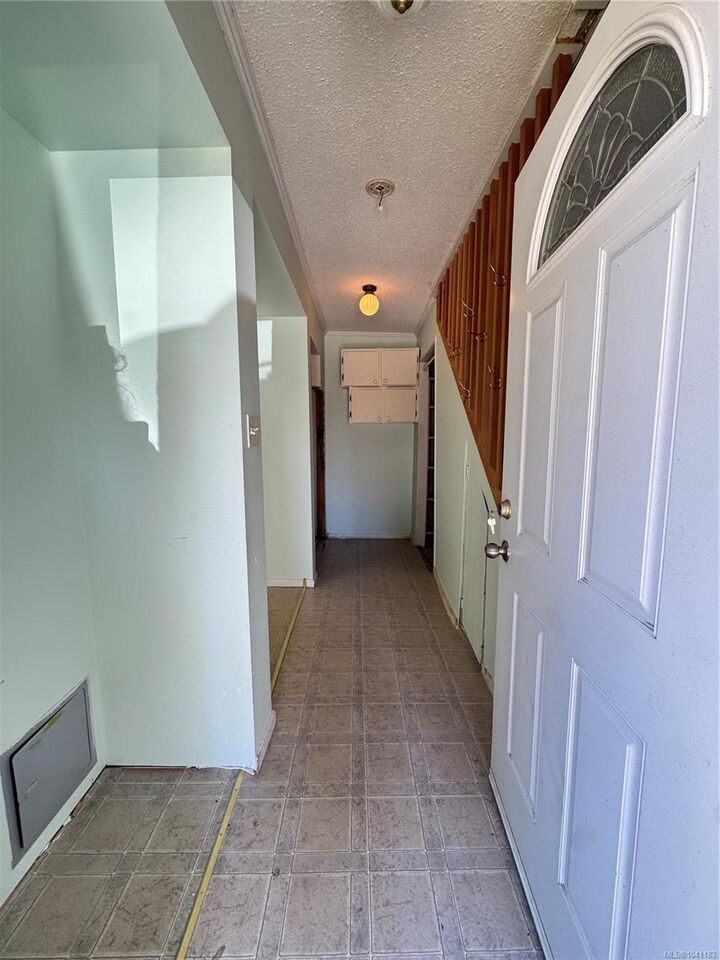 Property Photo: 715 Malone Rd #4 BC V9G 1S5
