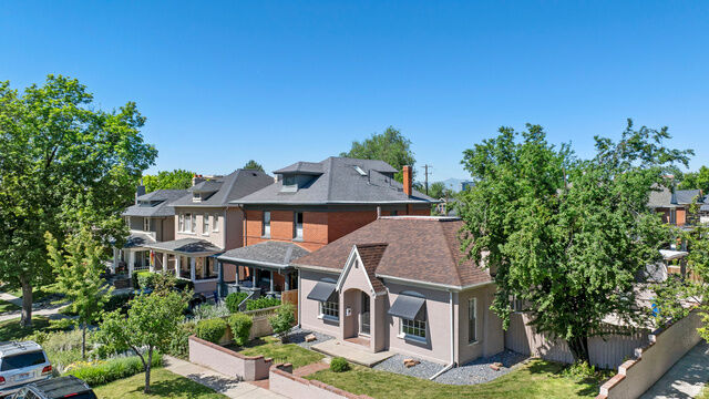 Property Photo:  87 N H St  UT 84103 