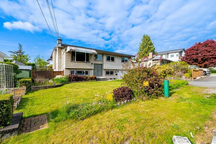 Property Photo:  11065 86 Avenue  BC V4C 2W4 
