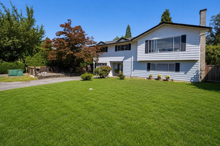 Property Photo: 2413 Scott Place BC V3B 2E6