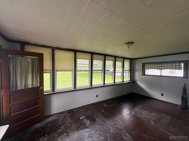 Property Photo:  122 E Union Street  NY 14706 