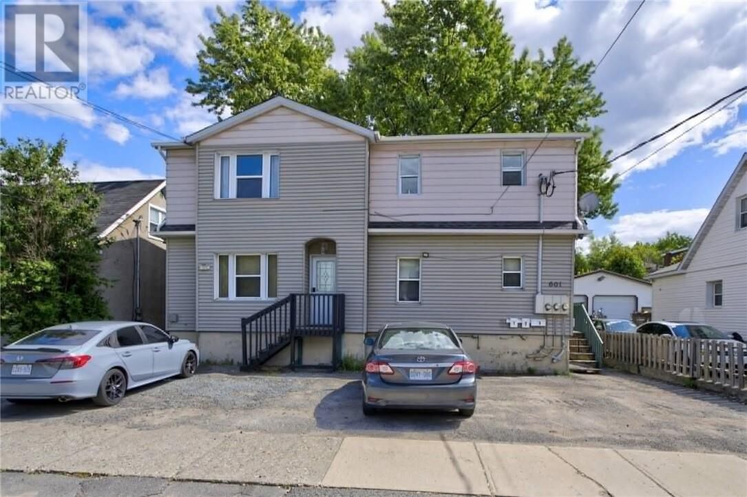 Property Photo:  601 Ash Street  ON P3C 2A7 