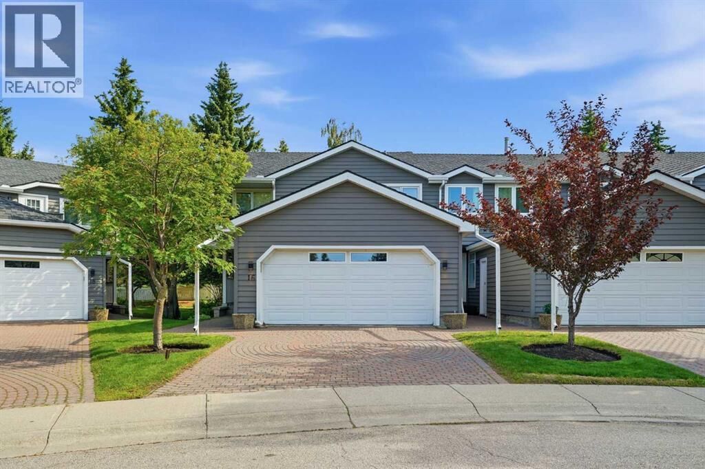 Property Photo:  16 Wood Crescent Southwest  AB T2W 4B6 