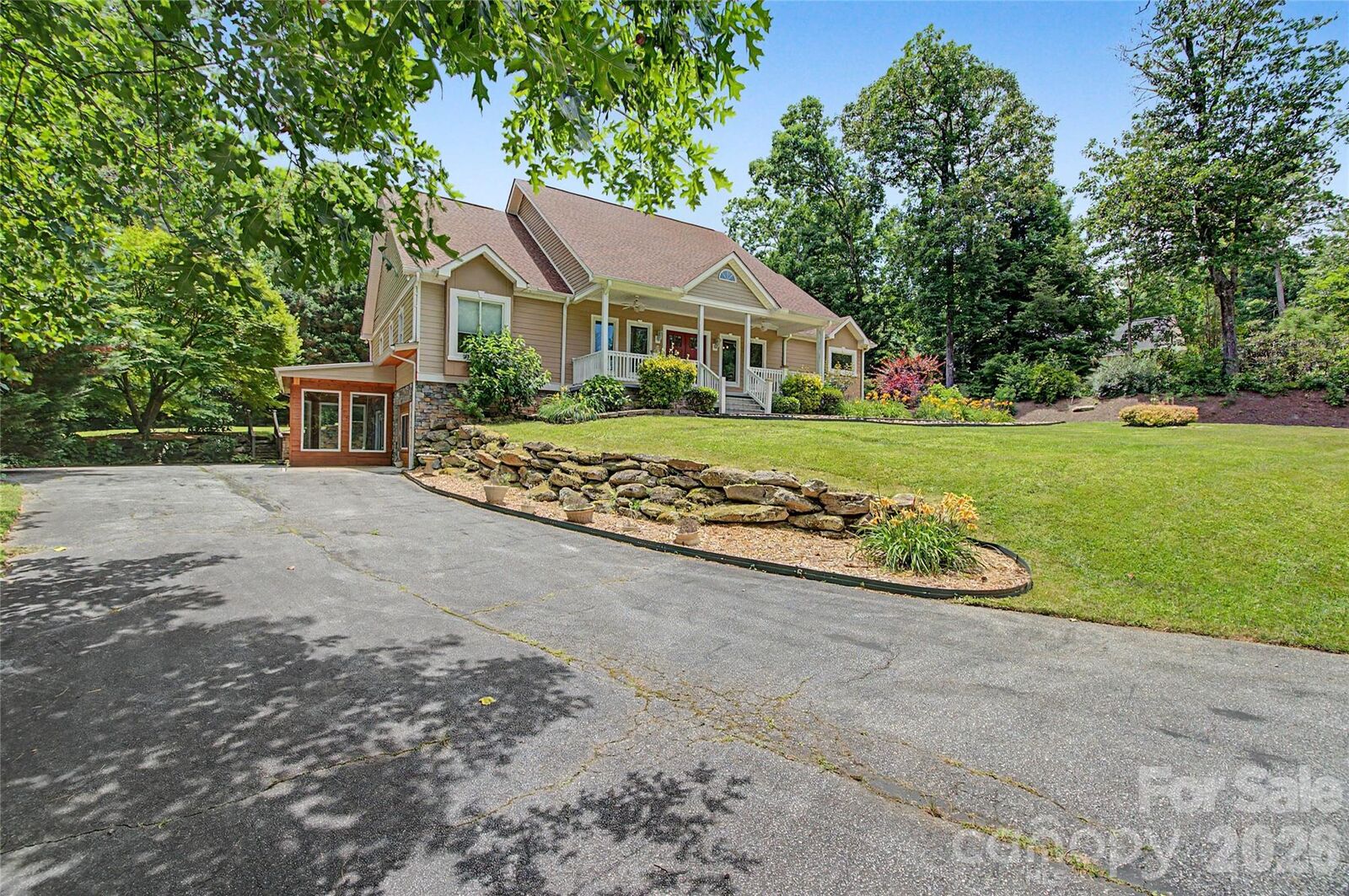 Property Photo:  312 Benjamin Way  NC 28792 