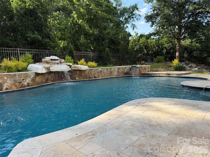 Property Photo: 600 Baron Road NC 28173