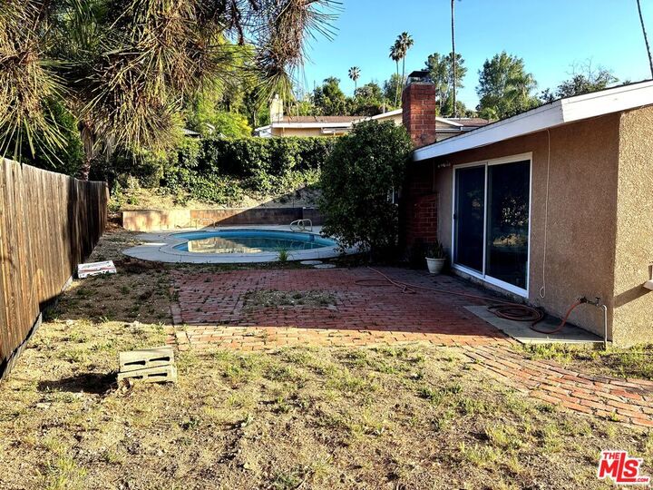 Property Photo:  5658 Keokuk Ave  CA 91367 