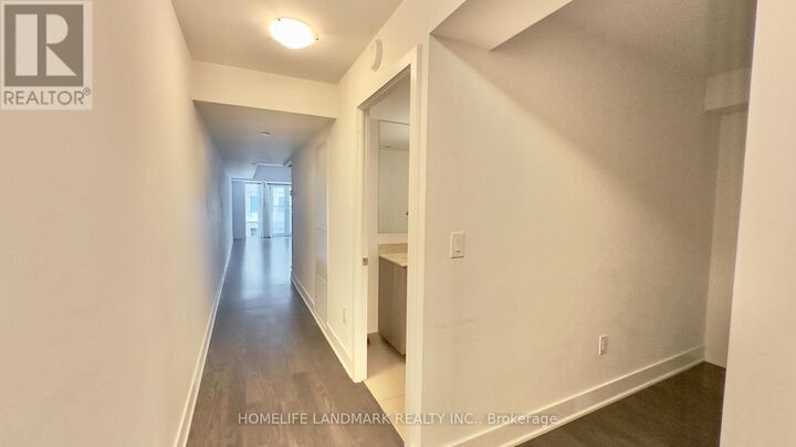 Property Photo:  955 Bay Street 621  ON M5S 2A2 
