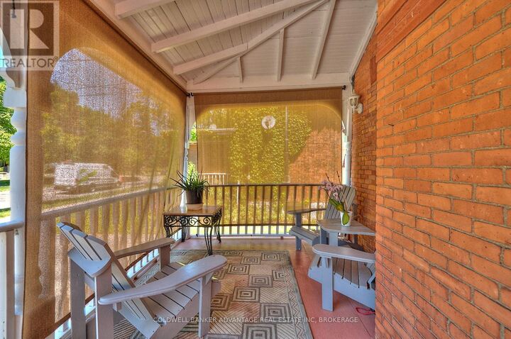Property Photo:  144 Geneva Street  ON L2R 4N8 