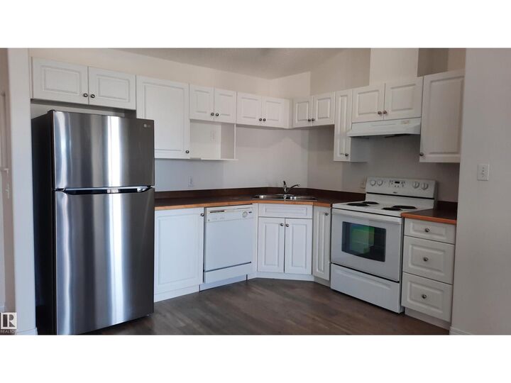 Property Photo:  #423 5340 199 St NW  AB T6M 0A5 