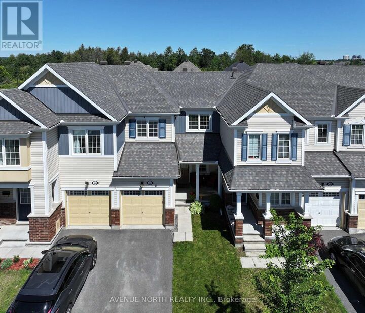 Property Photo:  558 Ensatina Crescent  ON K2J 6H4 
