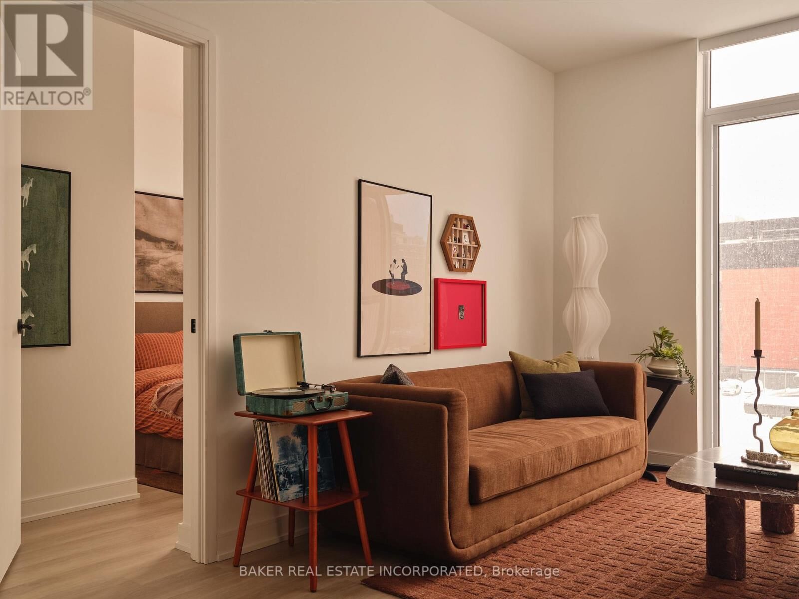 Property Photo:  65 Trinity Street 1007  ON M5A 0Y1 