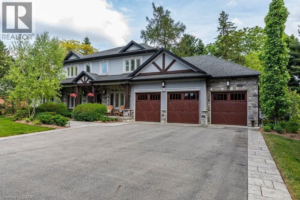 Photo de la propriété:  60 Parker Avenue  ON L9G 1A7 