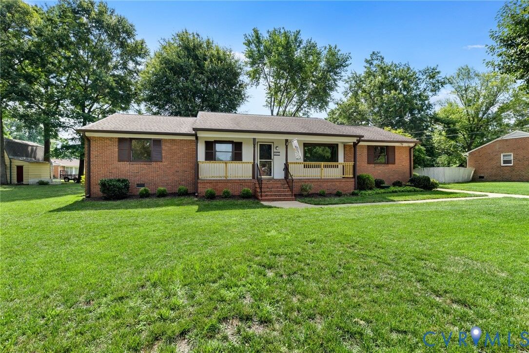 Property Photo:  4017 Saldale Drive  VA 23237 
