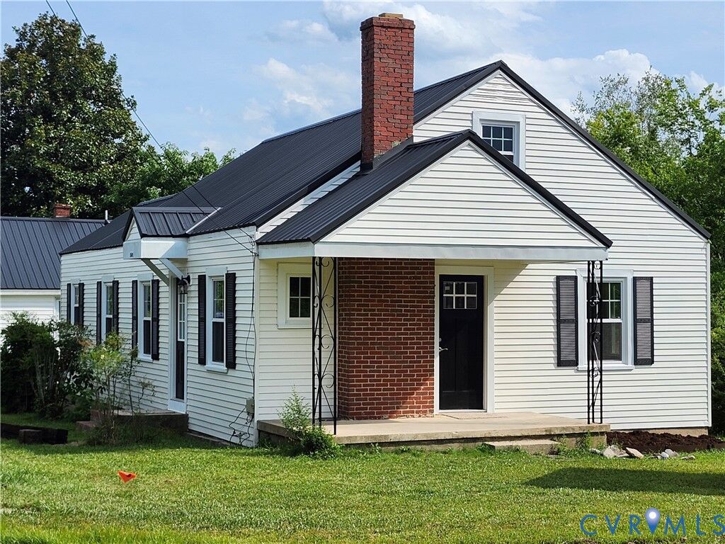 Property Photo:  1801 Roberts Street  VA 23901 