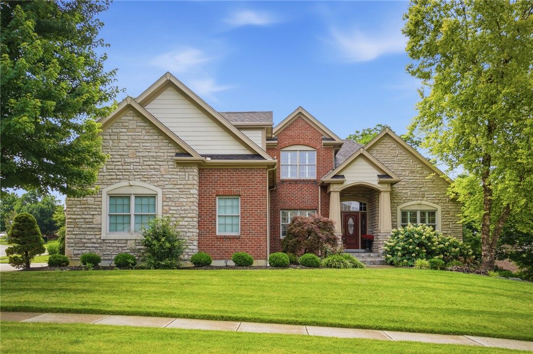 Property Photo:  295 N Hills Boulevard  OH 45066 