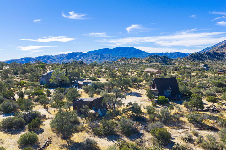 Property Photo:  70041 Linda Vista Road  CA 92561 
