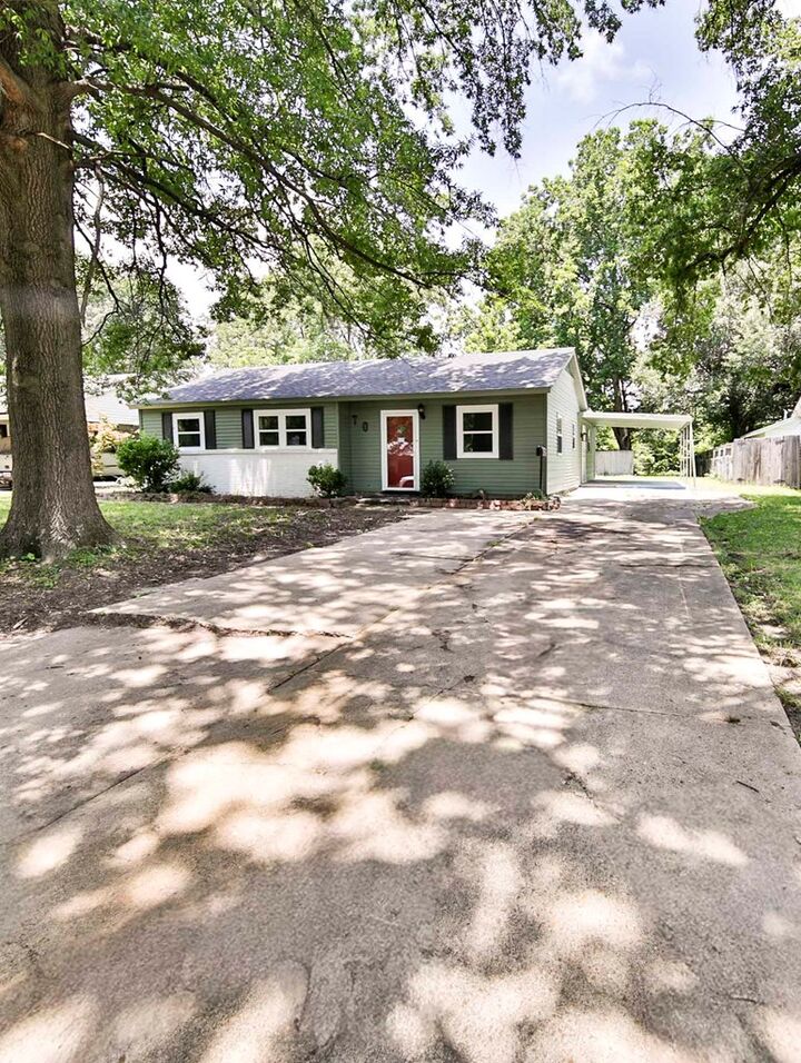 Property Photo:  707 Balfour Road  AR 72301 