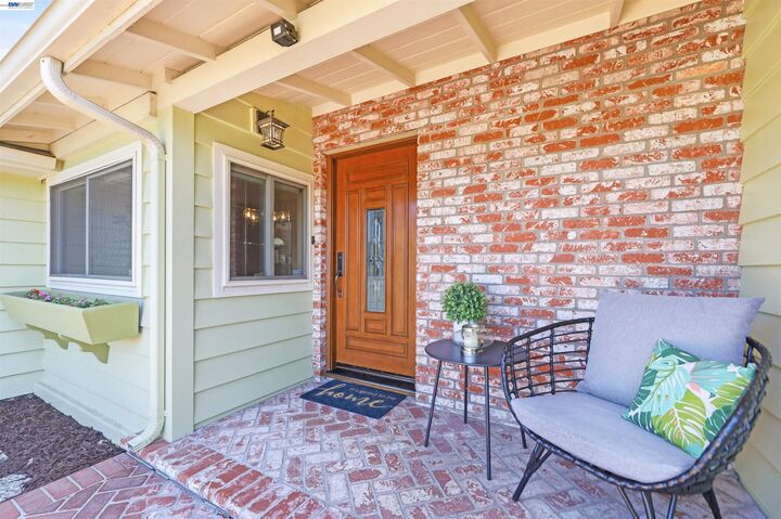 Property Photo:  5346 Brophy Dr  CA 94536 