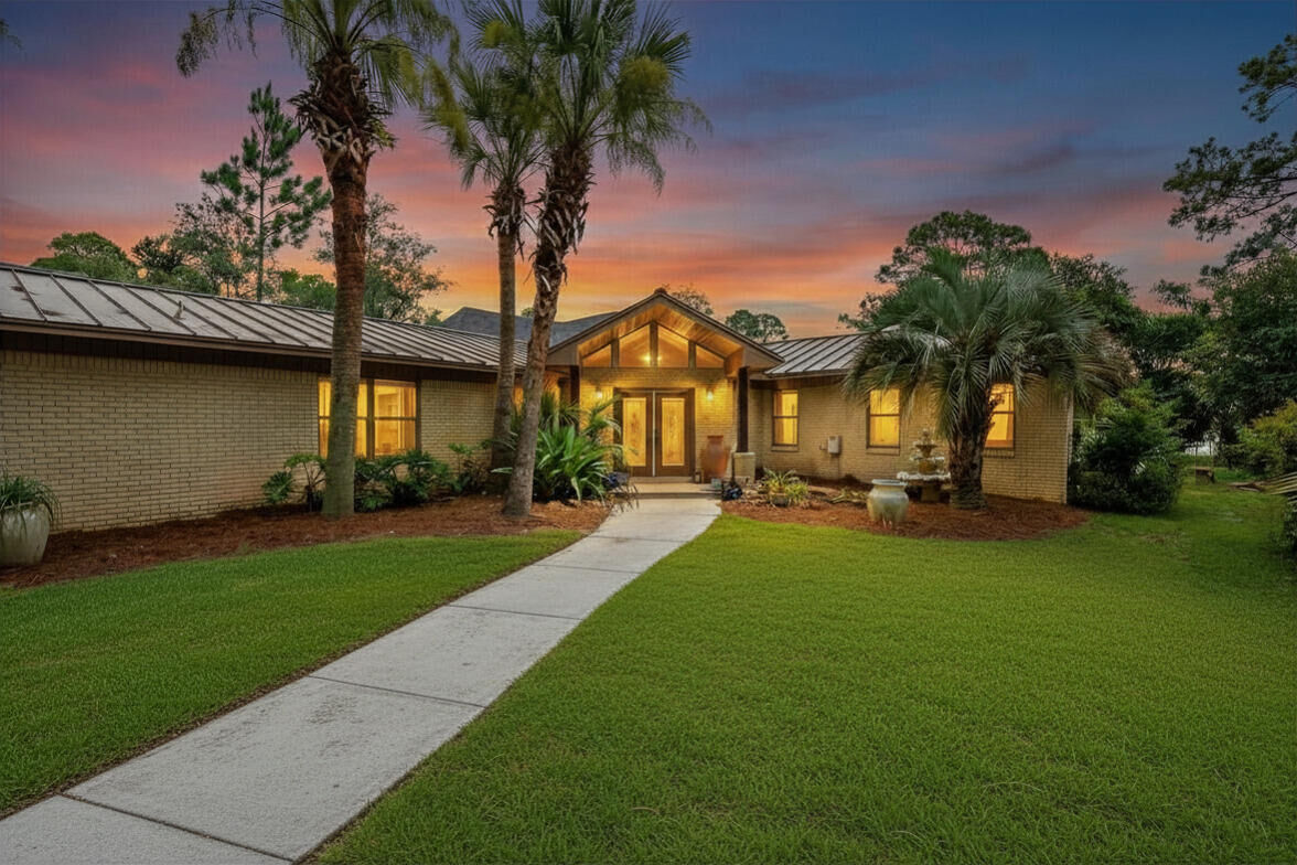 Property Photo:  221 Paradise Point Lane  FL 32459 
