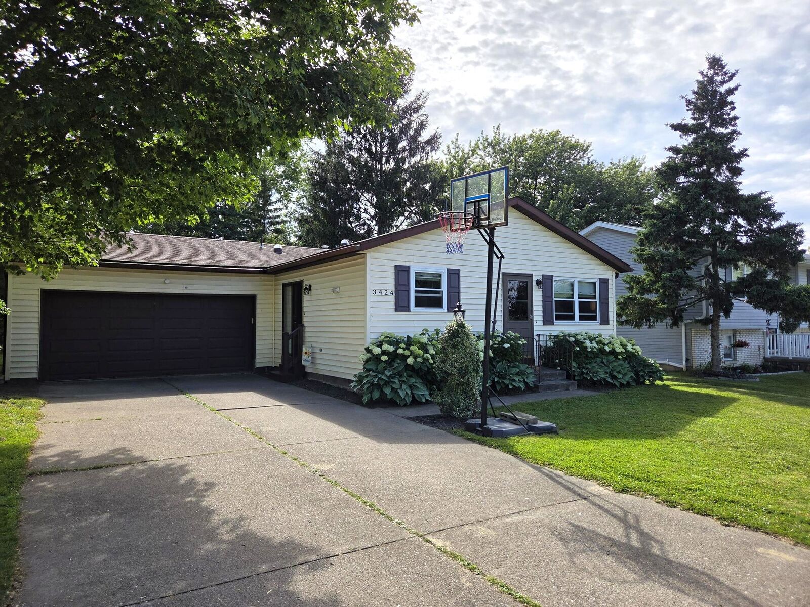 Property Photo:  3424 Kristie Drive  PA 16506 