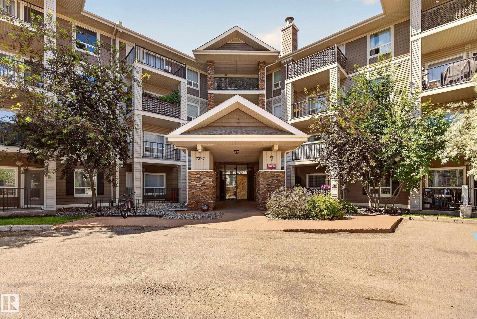 Property Photo:  7327 South Terwillegar Drive NW 7121  AB T6R 0L8 