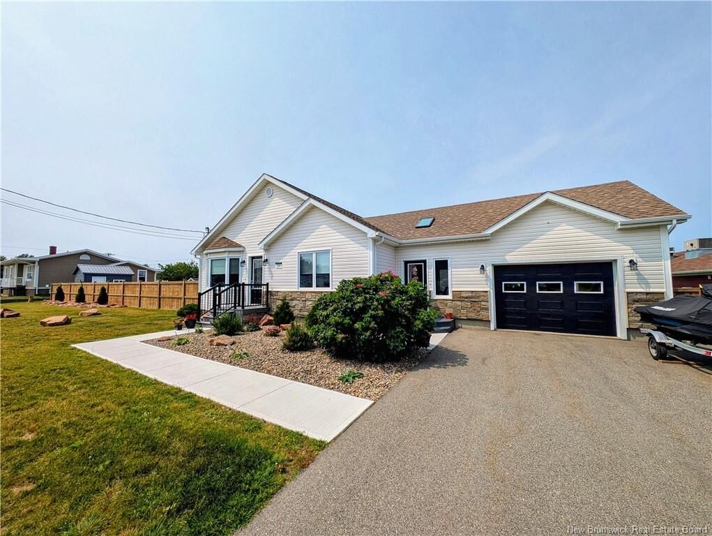 Property Photo:  259 Rue Savard  NB E1W 1A6 