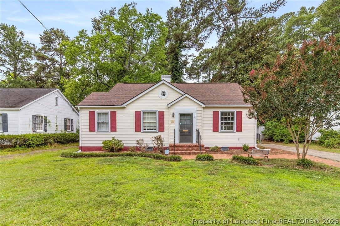 Property Photo:  211 Hull Road  NC 28303 
