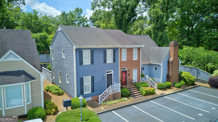 Property Photo: 312 E 7th Street Unit 17 GA 30161