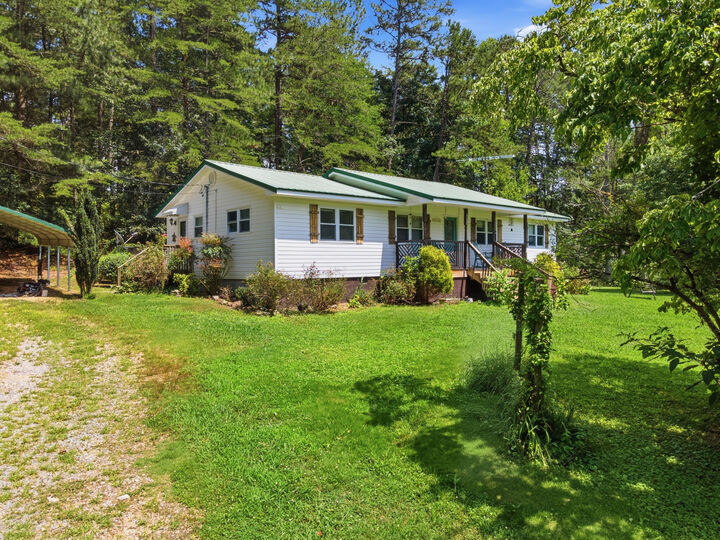 Property Photo:  8268 Dry Creek Road  GA 30747 
