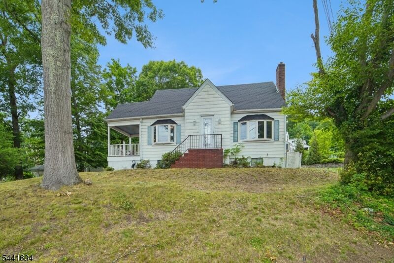 Property Photo:  72 Lake Dr East  NJ 07470 