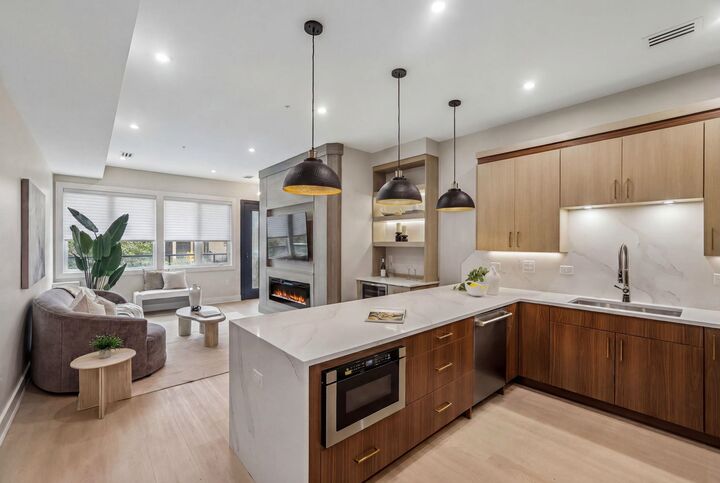 Property Photo: 78 Zabriskie St 1 NJ 07307