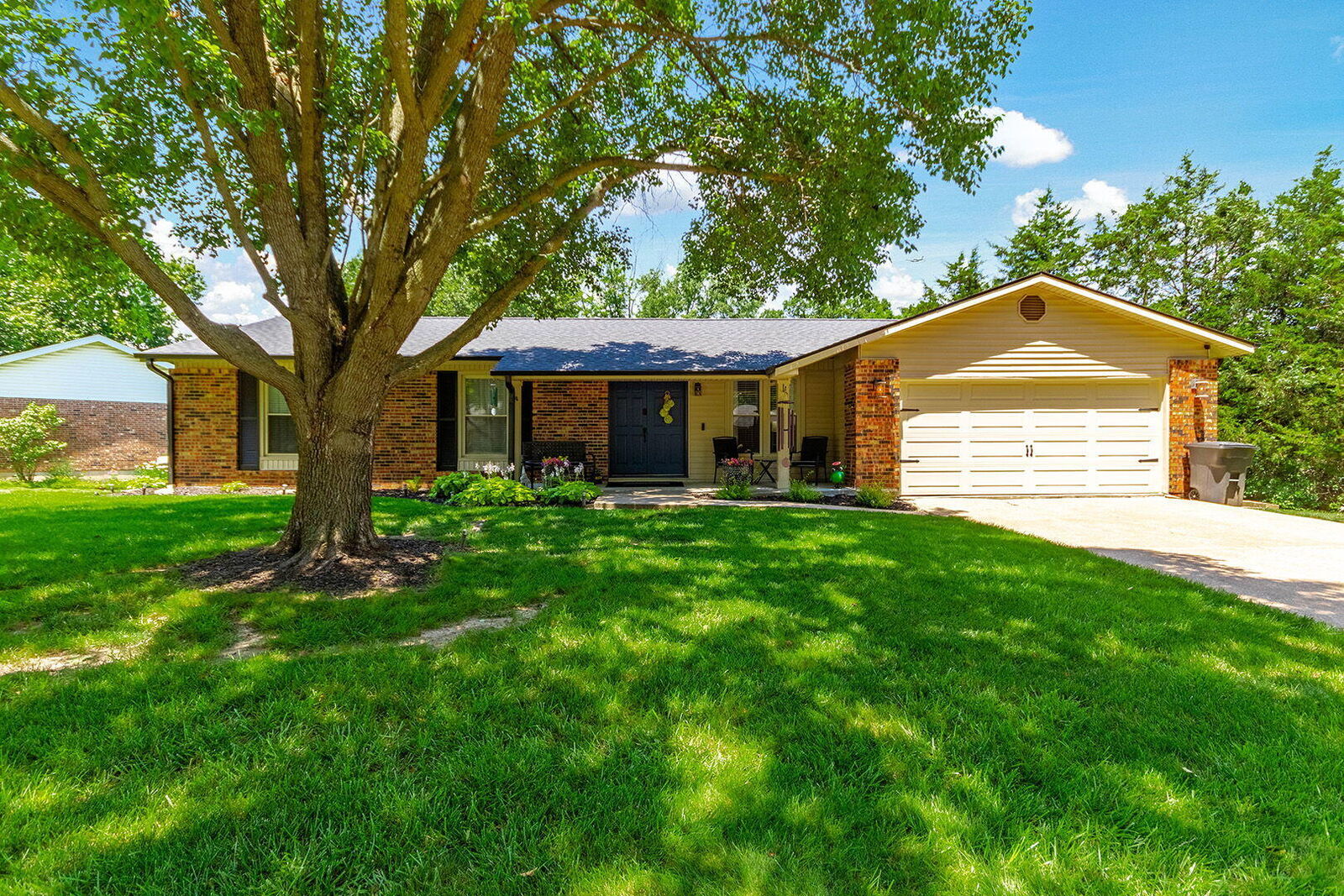 Property Photo:  1405 Dorcas Street  MO 65265 