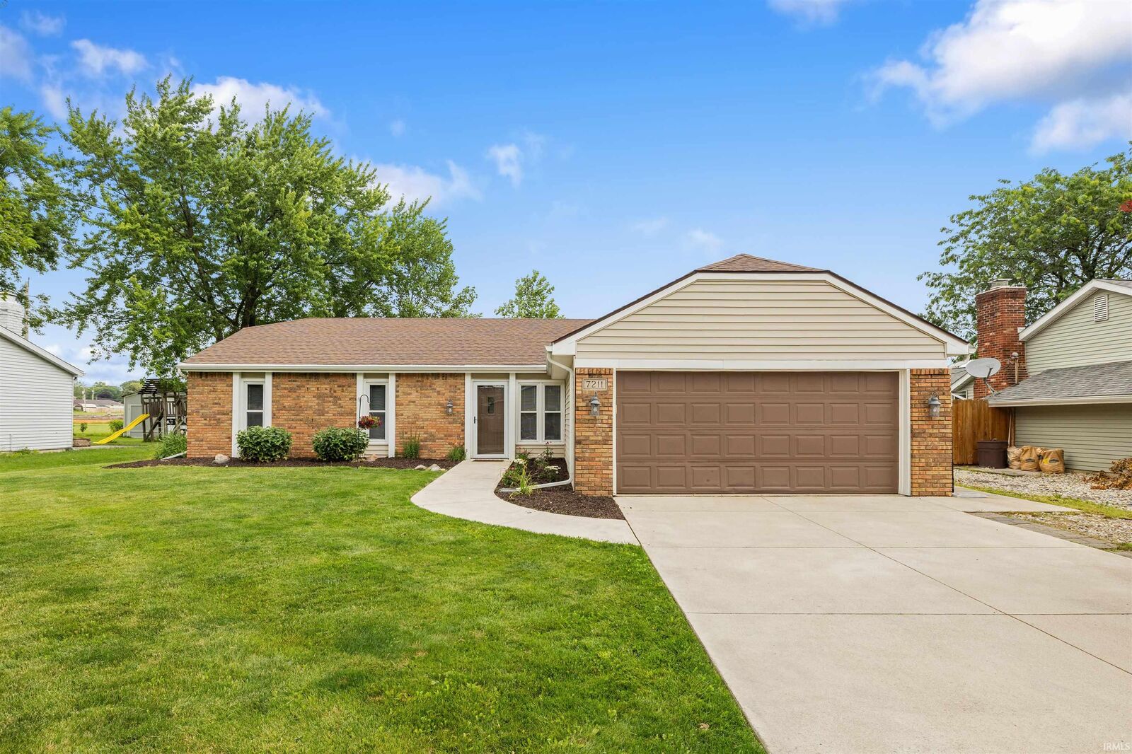 Property Photo:  7211 Chivington Drive  IN 46815-7726 