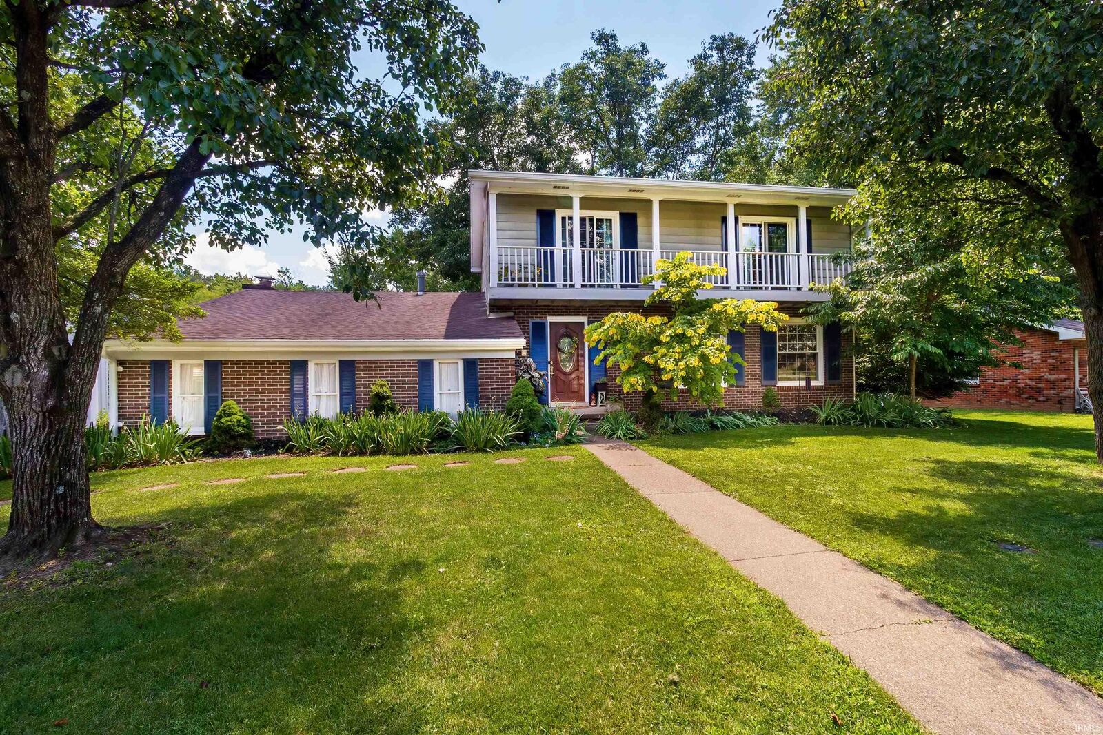 Property Photo:  406 Holly Hill Drive  IN 47710 