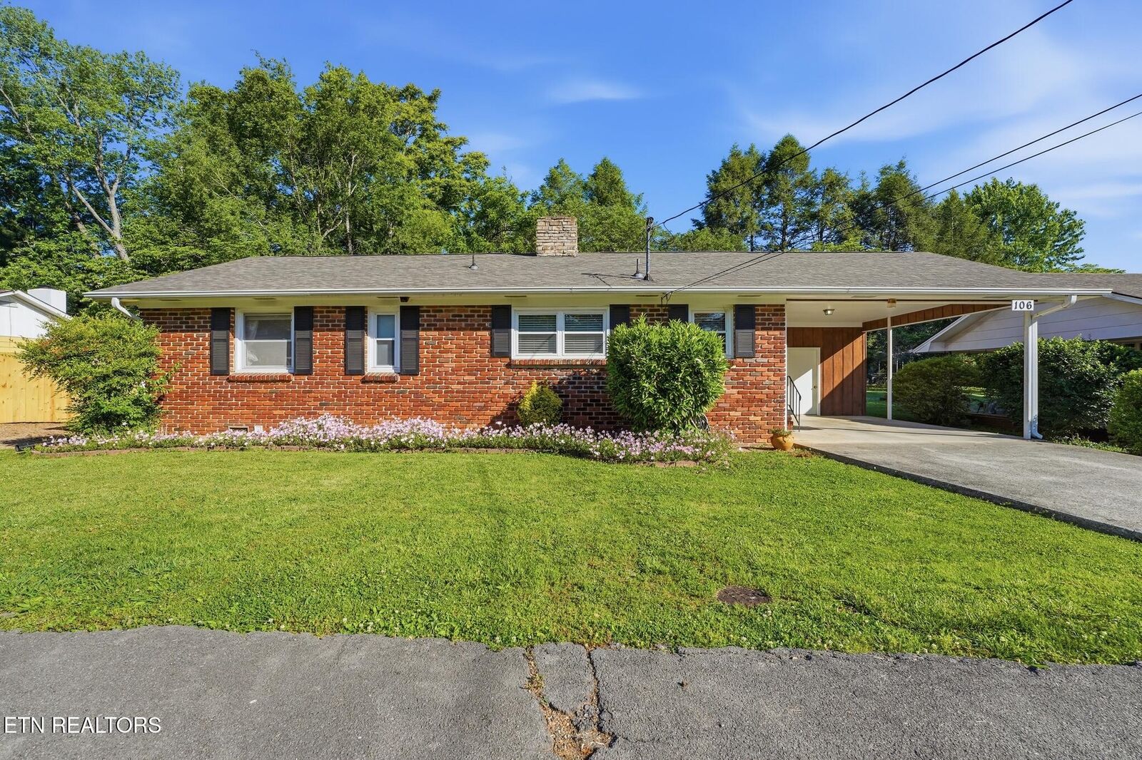 Property Photo: 106 Pallas Rd TN 37830