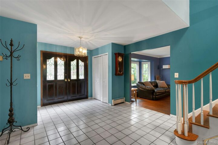 Property Photo: 7 S Cranford Road NY 10954