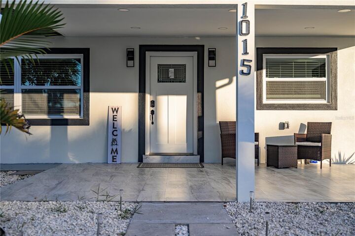 Property Photo:  1015 Boca Ciega Isle Drive  FL 33706 